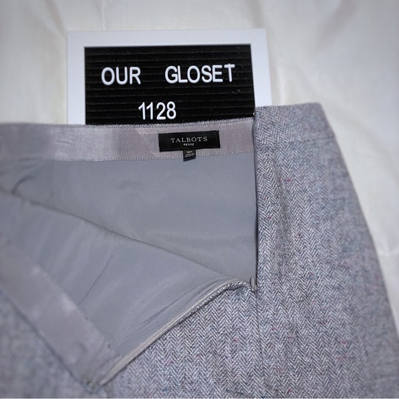 TALBOTS Herringbone Gray/Pink Speckle Scallops 3 buttons Skirt. 1128 - Picture 5 of 7